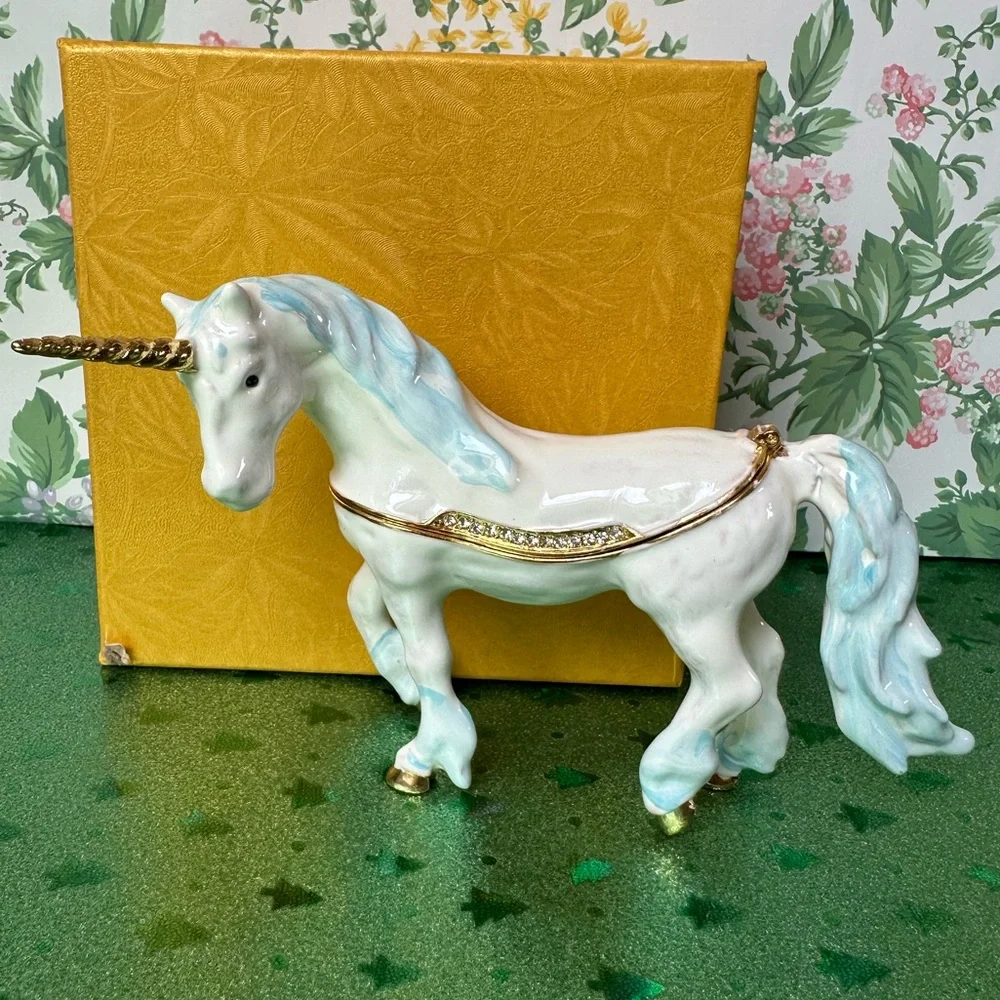 Unicorn Trinket Box Tchotchke NIB